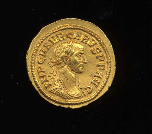 Obverse image of a coin of Carus