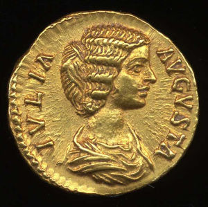 Obverse image of a coin of Julia Domna